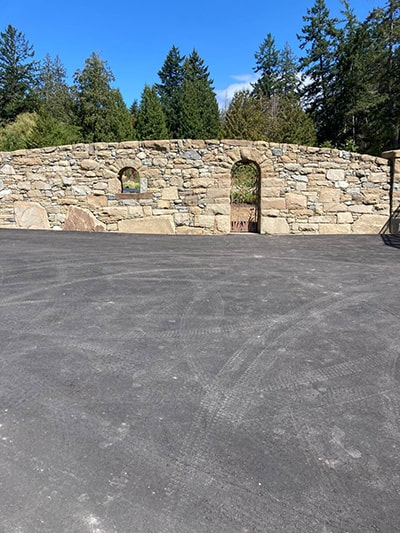 Dry stone window and door in Salt Spring Island, CA